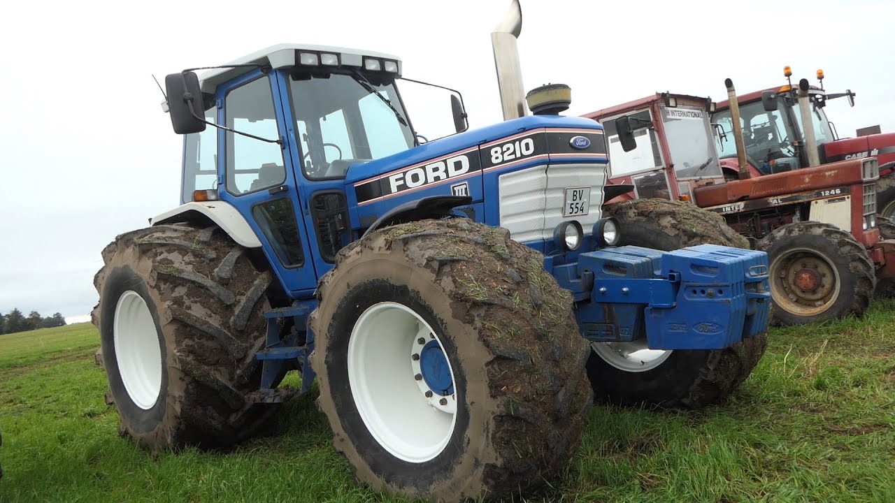 Ford 8210 going full hammer in front of the sledge | Tractor Pulling at Særslev 2021