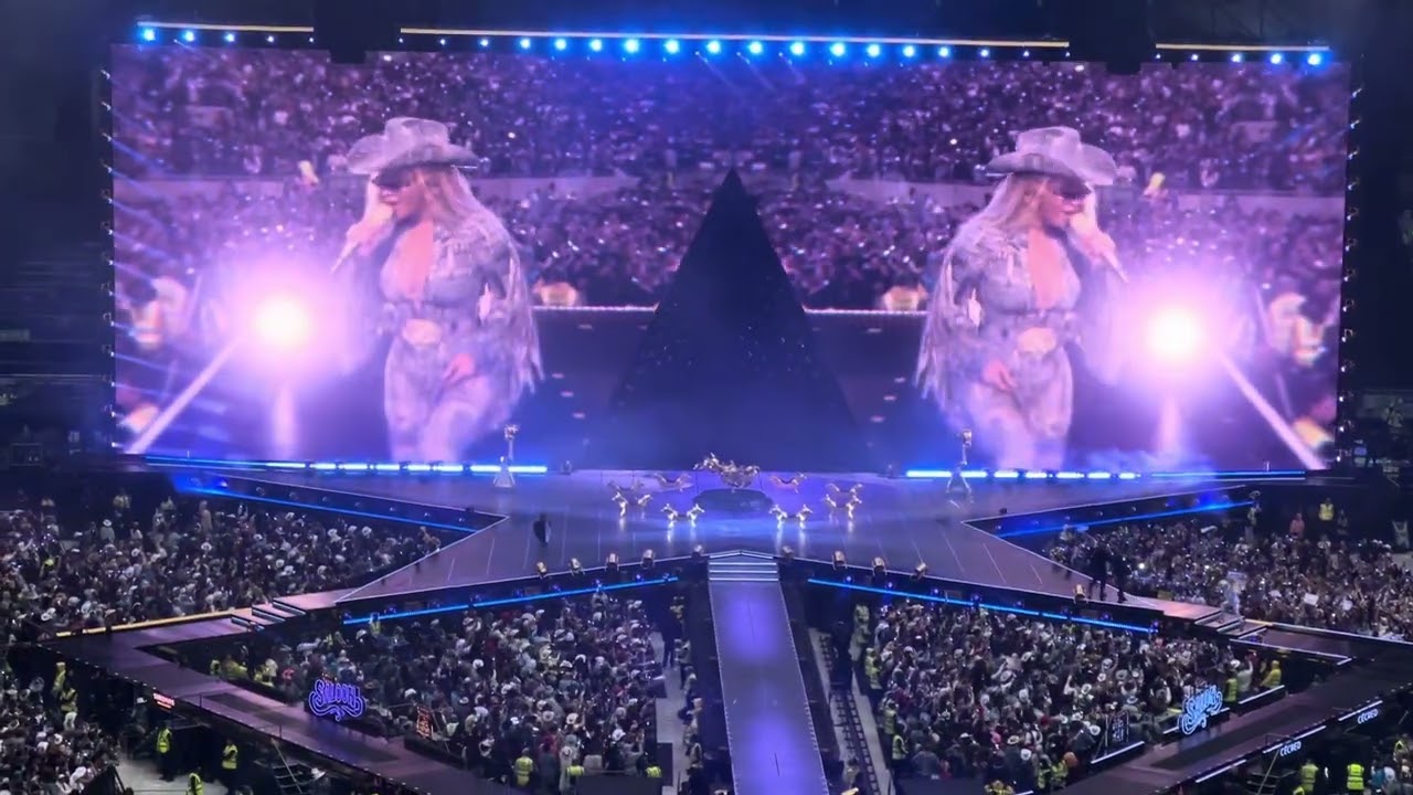 Beyoncé Cowboy Carter Tour Act 4 - Riverdance Tyrant Thique Levi’s Jeans London 5th June 2025