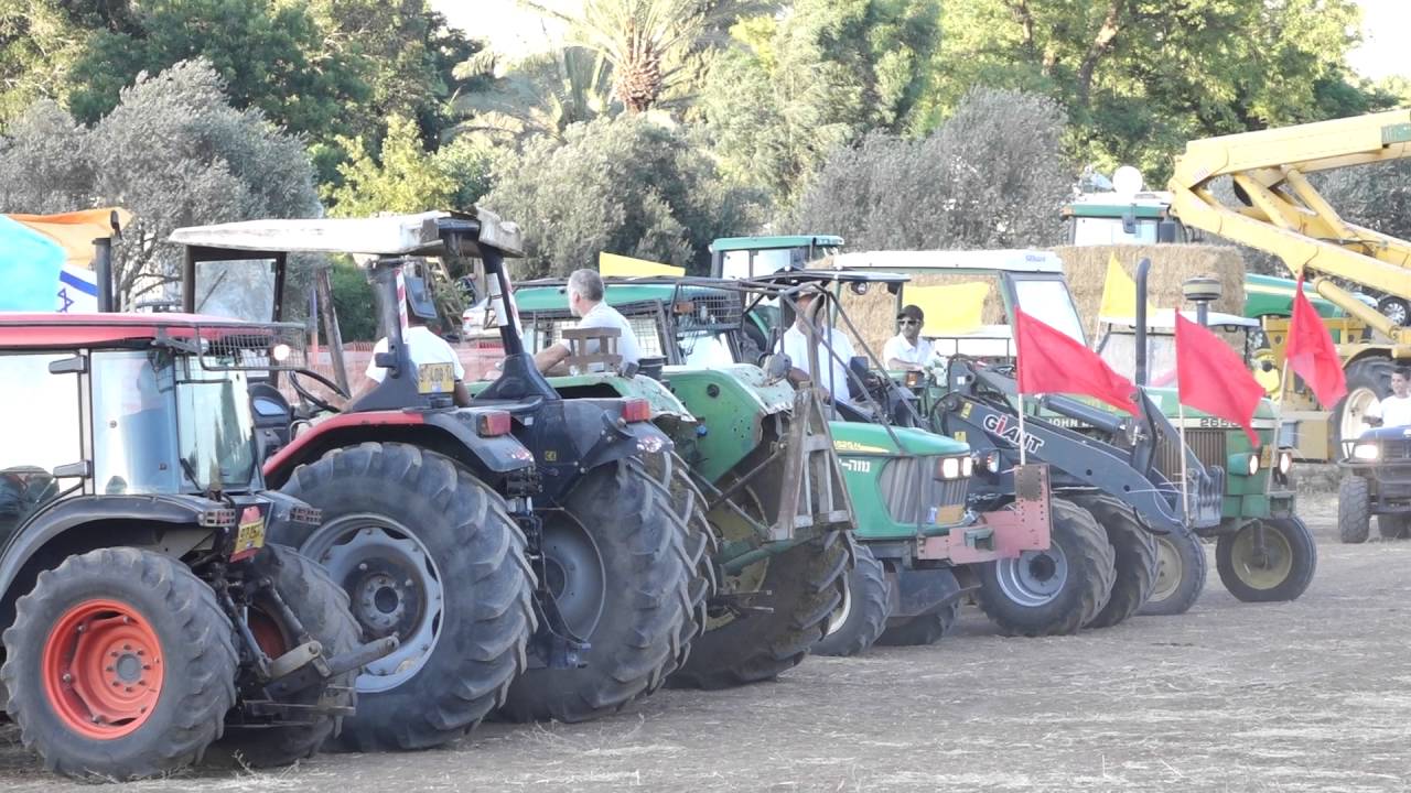 רונדו טרקטורים - קיבוץ נווה אור - שבועות 2016