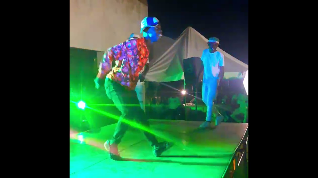 Izikhothane Live performance at Mawabeni second edition #2manshow