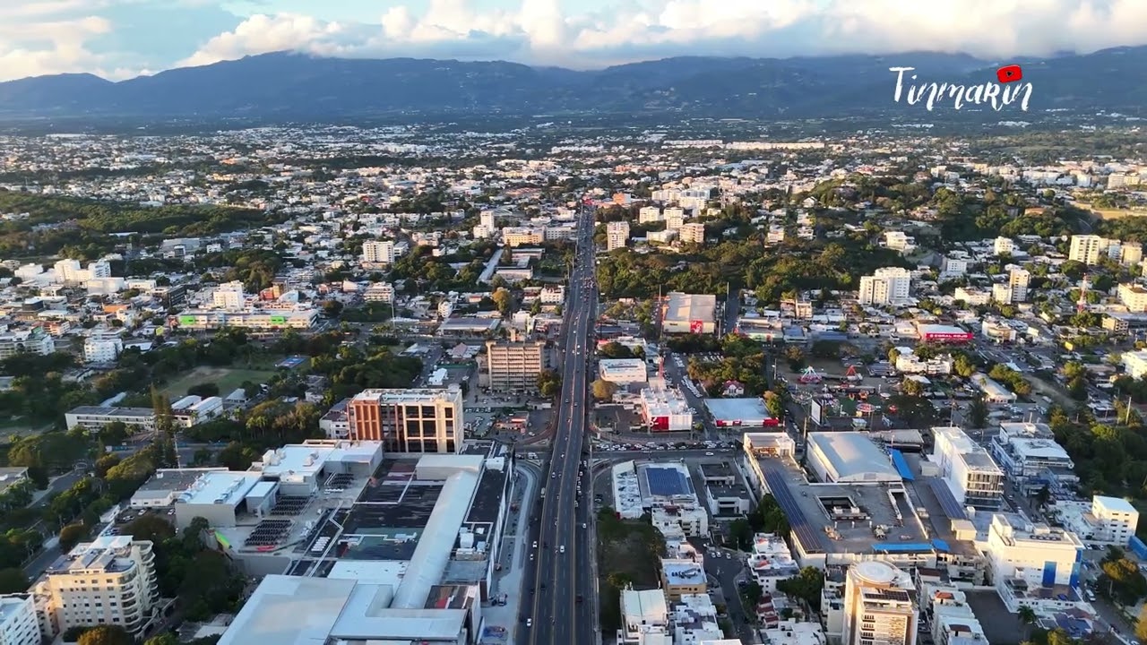 SANTIAGO Y EL MONORRIEL