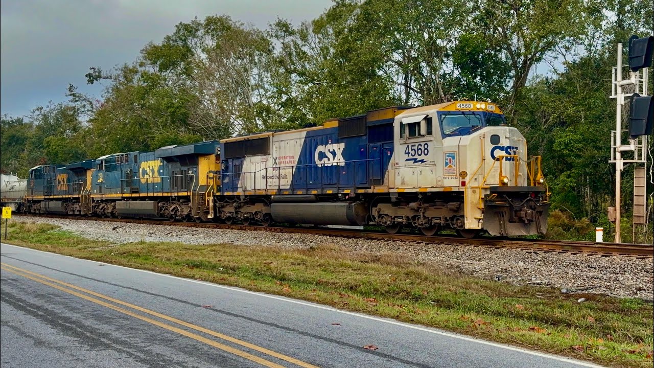 Railfanning on a Rainy Sunday on the CSX Fitzgerald Subdivision from 12/07-12/09/2025 (ft 4568.)