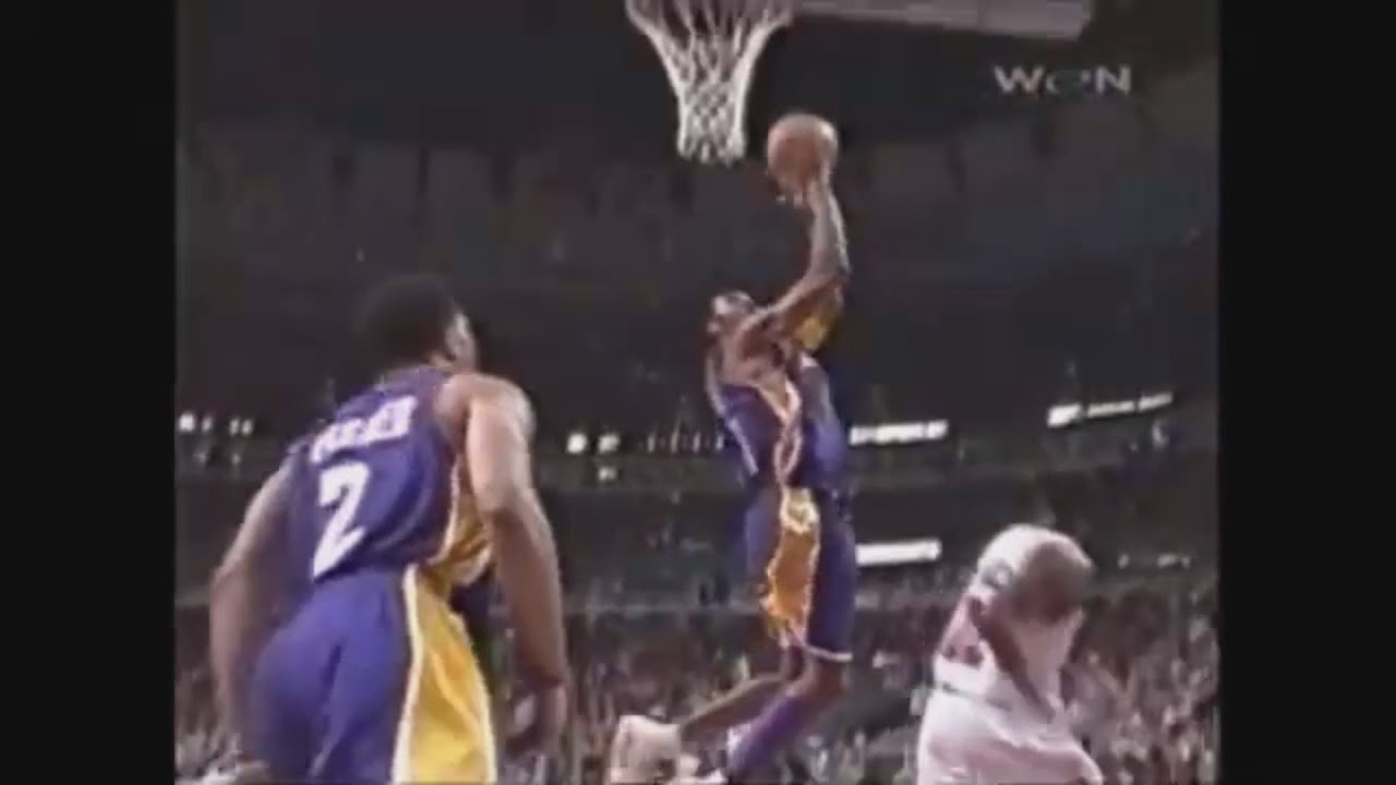Kobe Bryant 26 Points 9 Ast 3 Stl @ Bulls, 2001-02.