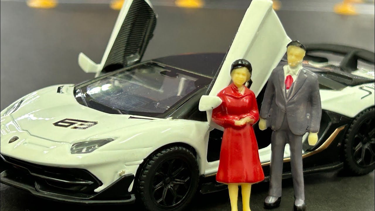Unboxing 🩵Lamborghini Aventador SVJ🩵63  model #lamborghini #lamborghiniaventador #unboxingdiecast