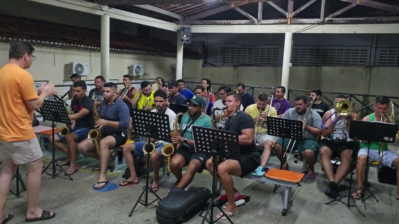 Musica: Chuva de Sombrinhas - ensaio da orquestra de frevo @bandadonegao 2025