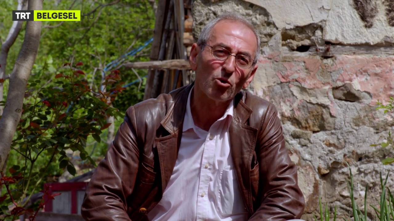 Toprak Kokusu | 1. Bölüm