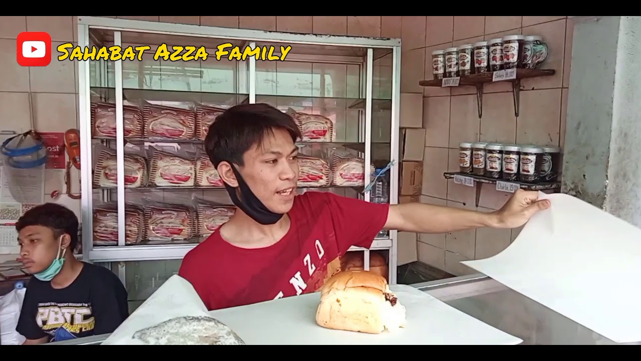 Toko roti Lauw Kramat Sentiong - Jakarta Pusat/ Sahabat Azza Family