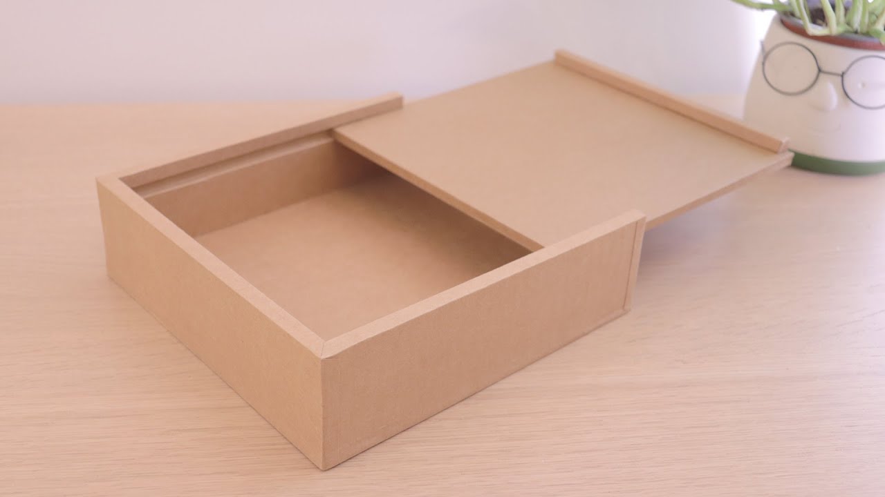 How to make a Sliding Lid Box from cardboard. 