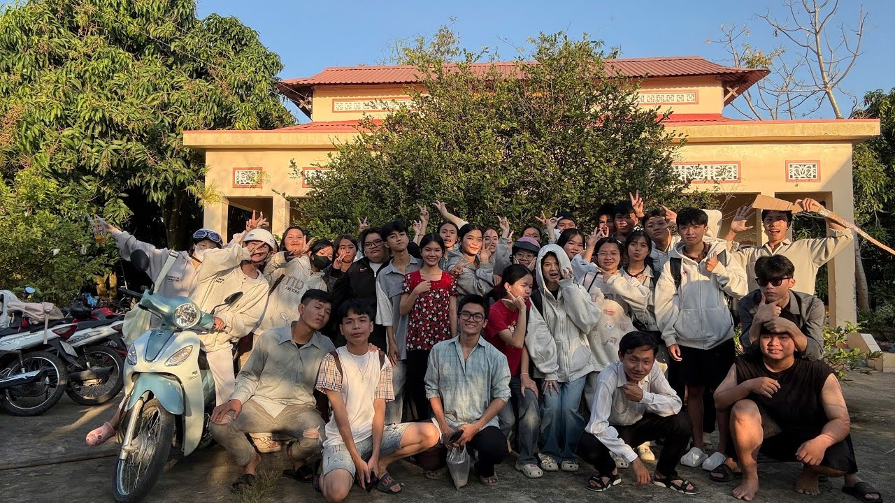 Tiểu Phẩm Đất Phương Nam | Sân Khấu Hóa | 12C1 