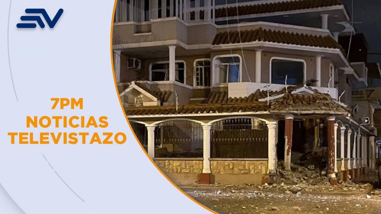 Carga explosiva destruye fachada de una vivienda en Machala | Televistazo | Ecuavisa