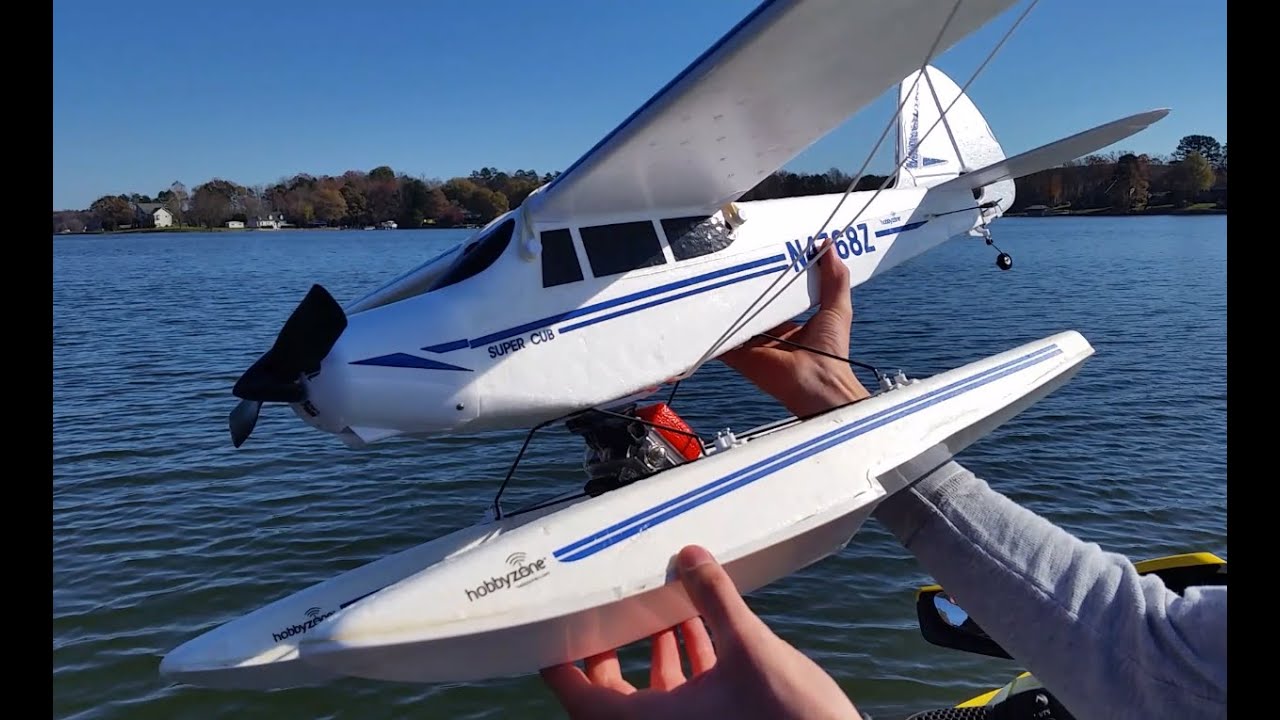 RC Supercub Seaplane with GoPro Flying on the Lake