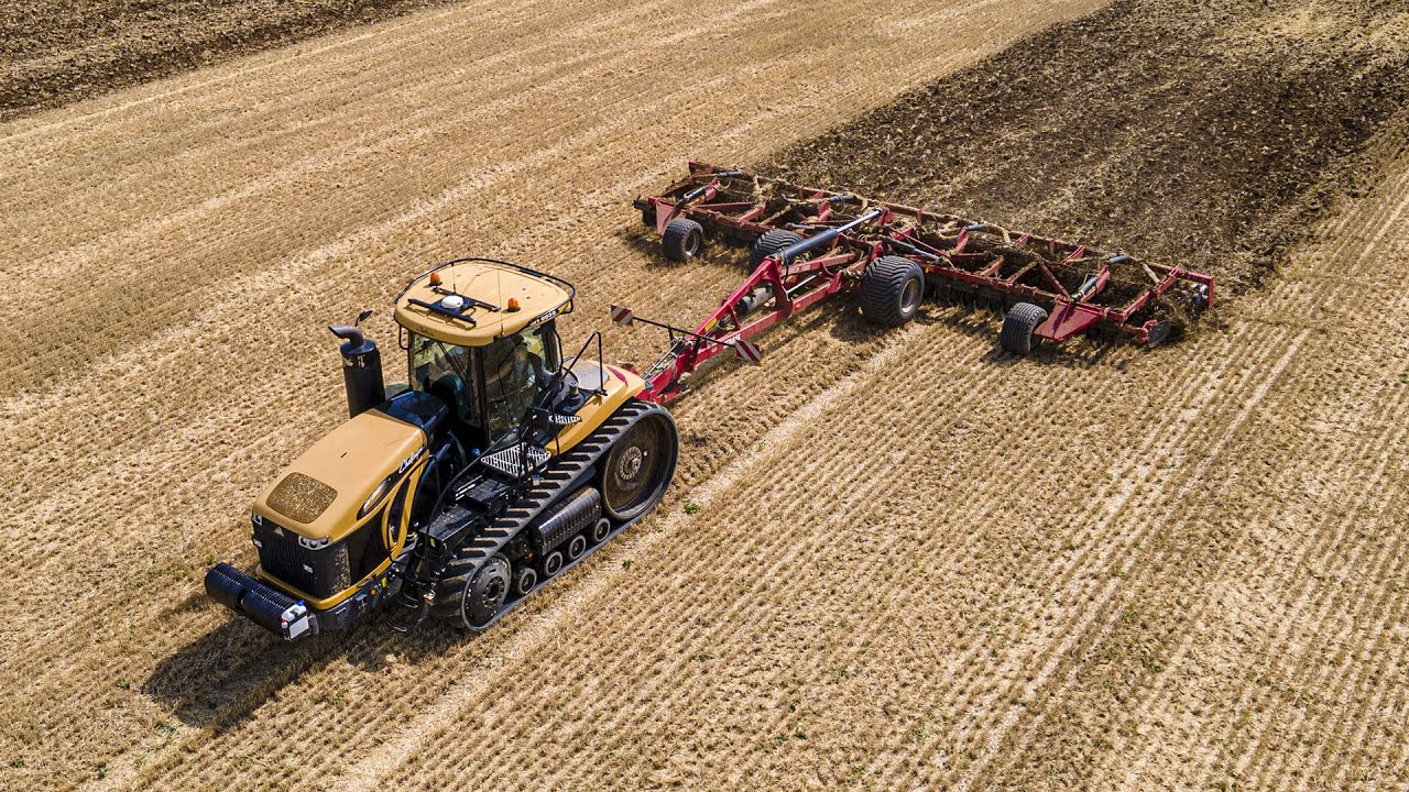 Challenger MT865E & SMS Superior 1000 Podmítá po ječmenu /CULTIVATING SEASON 2022