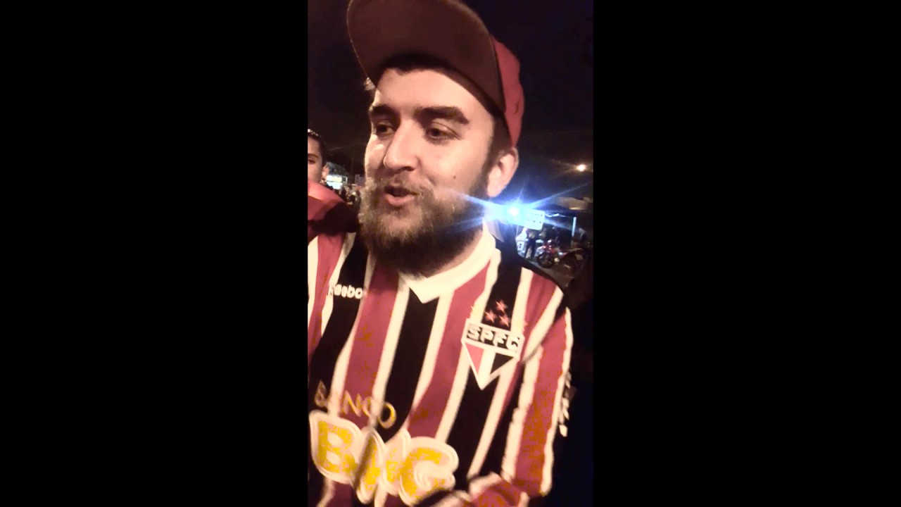 Fábio Brazza x Biro-Biro - Batalha do Neurônio - Batalha de RAP Freestyle