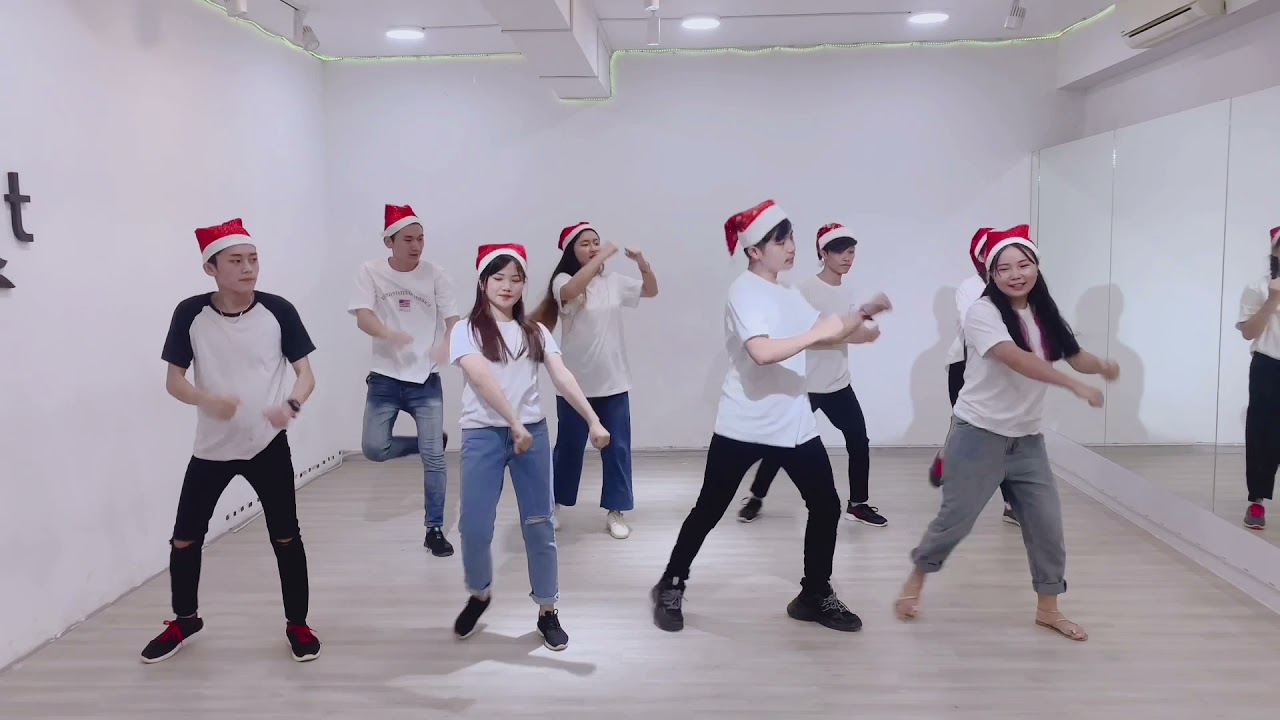 🎄Christmas dance🌲All I need for Christmas.