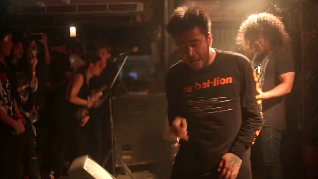 Death Blooms (Mudvayne) - Tazzmanian live at Parking Toys (Old School Party)