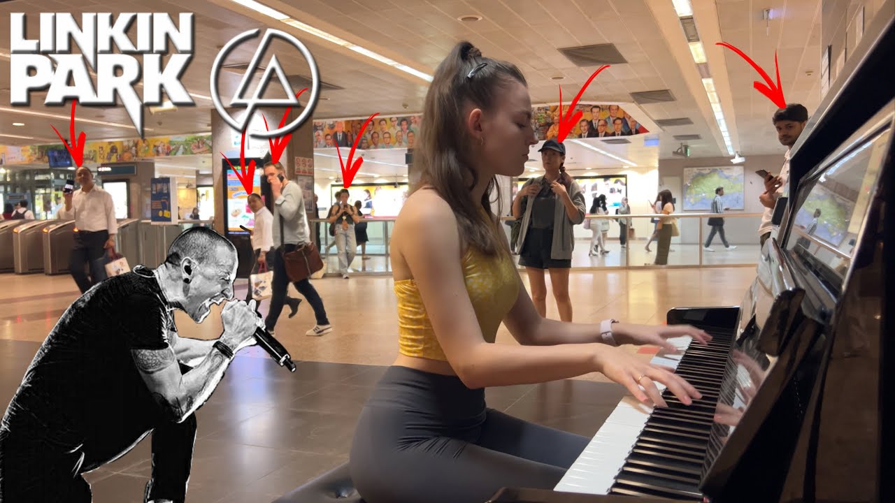 I played LINKIN PARK - IN THE END on piano in public!