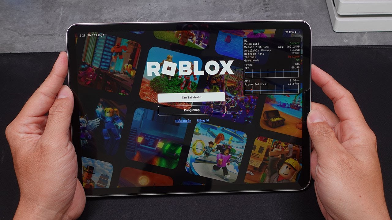 ROBLOX on iOS Gameplay