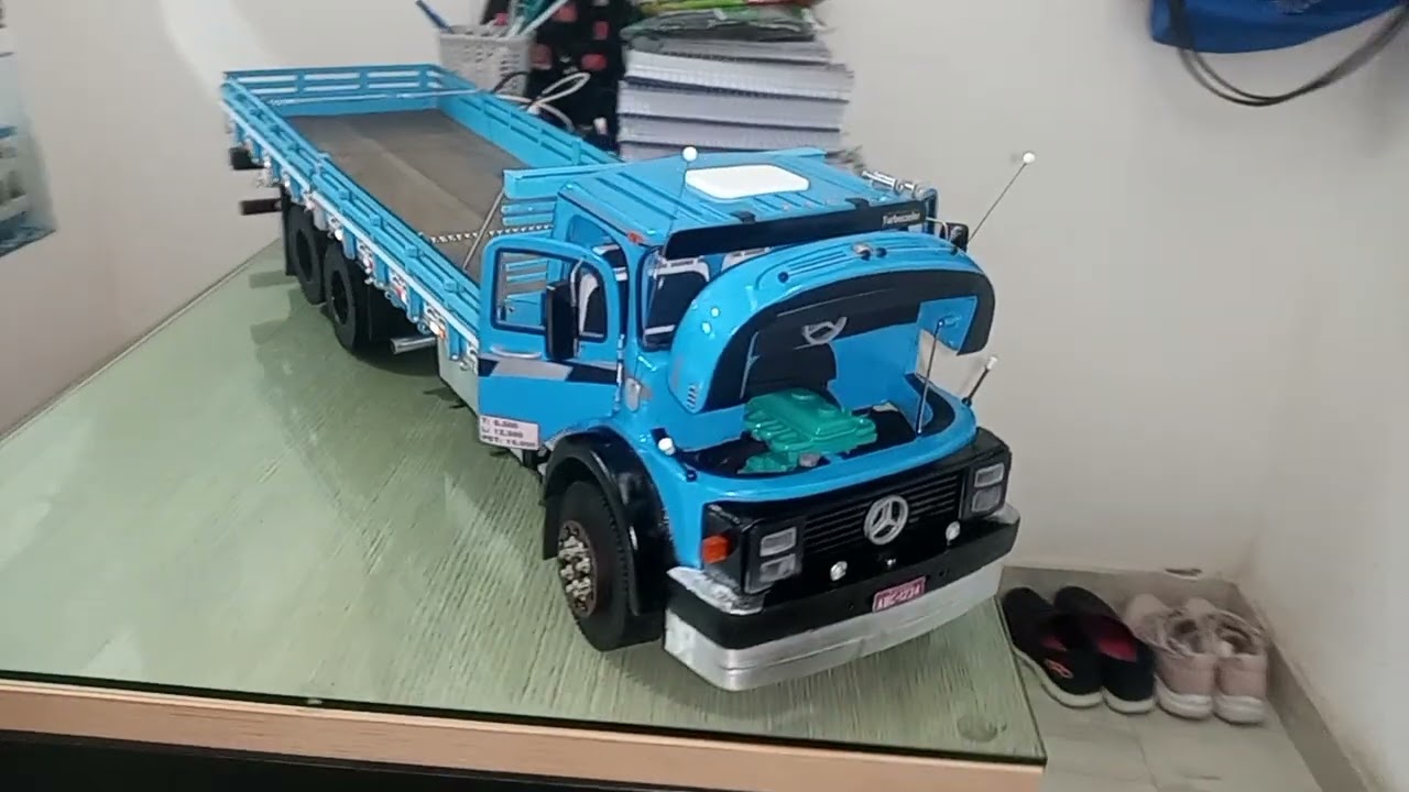 Miniatura Mercedes Benz