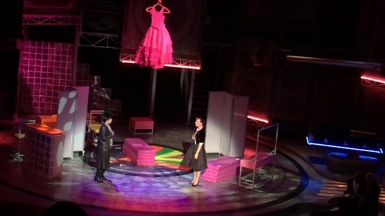 Mentiras El Musical - Confesion / Solamente Amigas