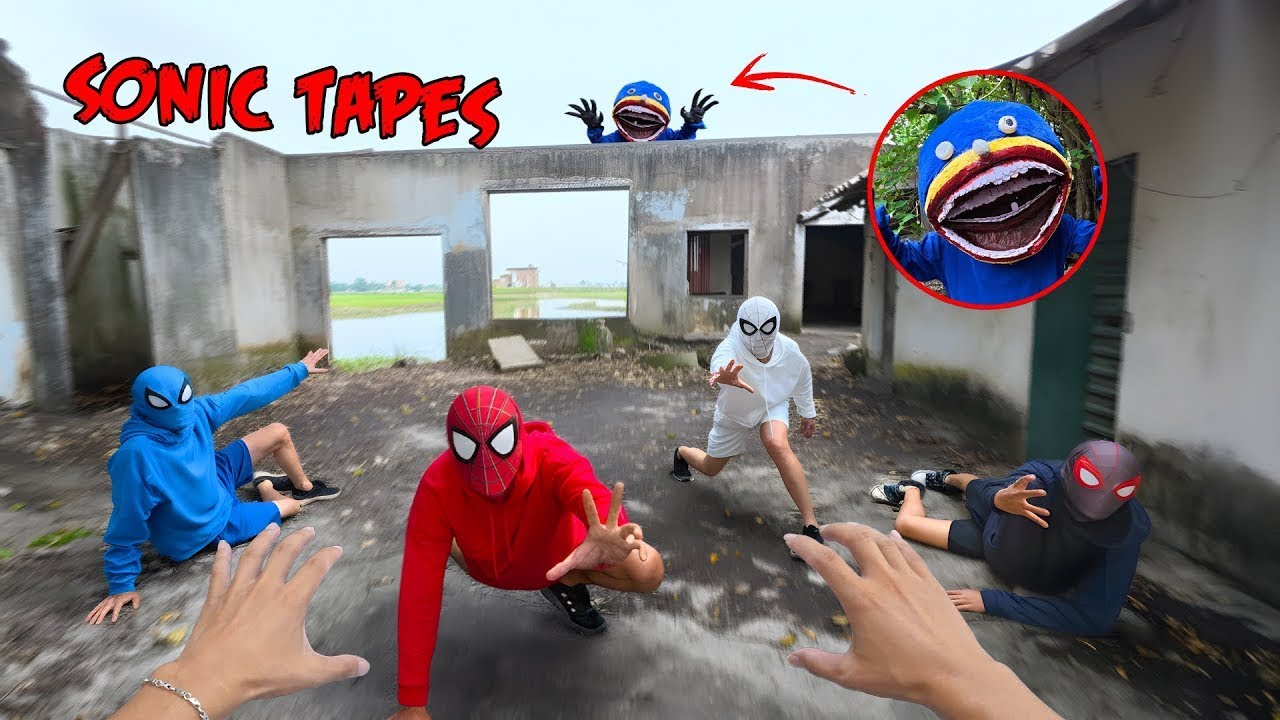 24/7 LIVE: Escaping the Huggy Wuggy in Real Life | Horror POV Survival Stream