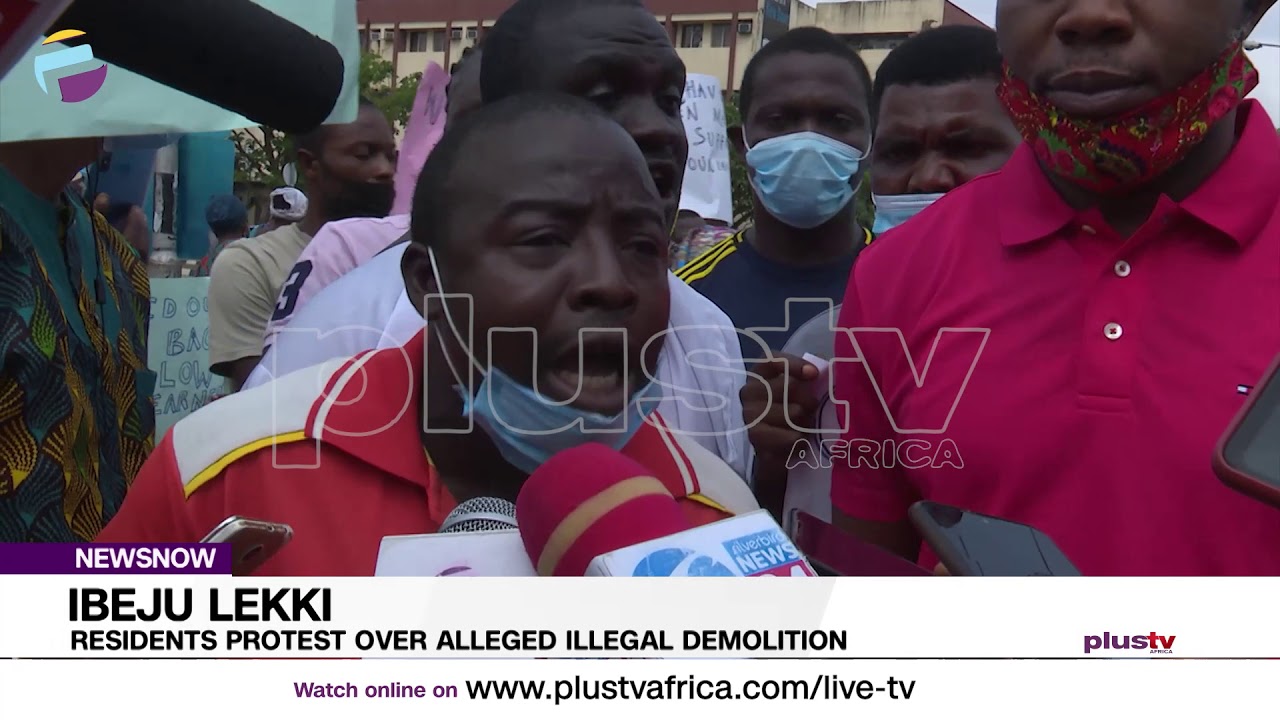 Lagos Landlords Protest Against Demolition of 400 Buildings at Ibeju-Lekki | NIGERIA