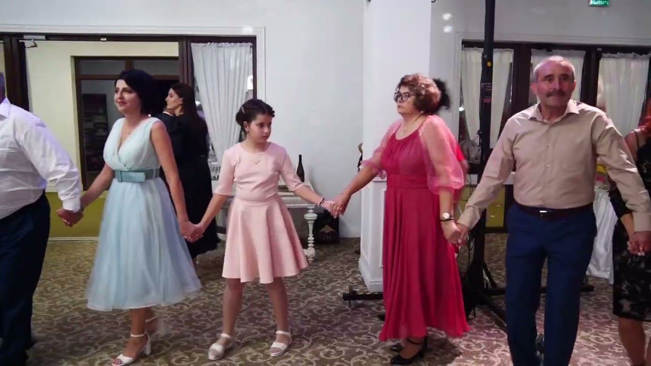 Ioan Surdu & Formația Ianoșigă Band- Program Brâuri - Botez Isabelle-Petra 2023.