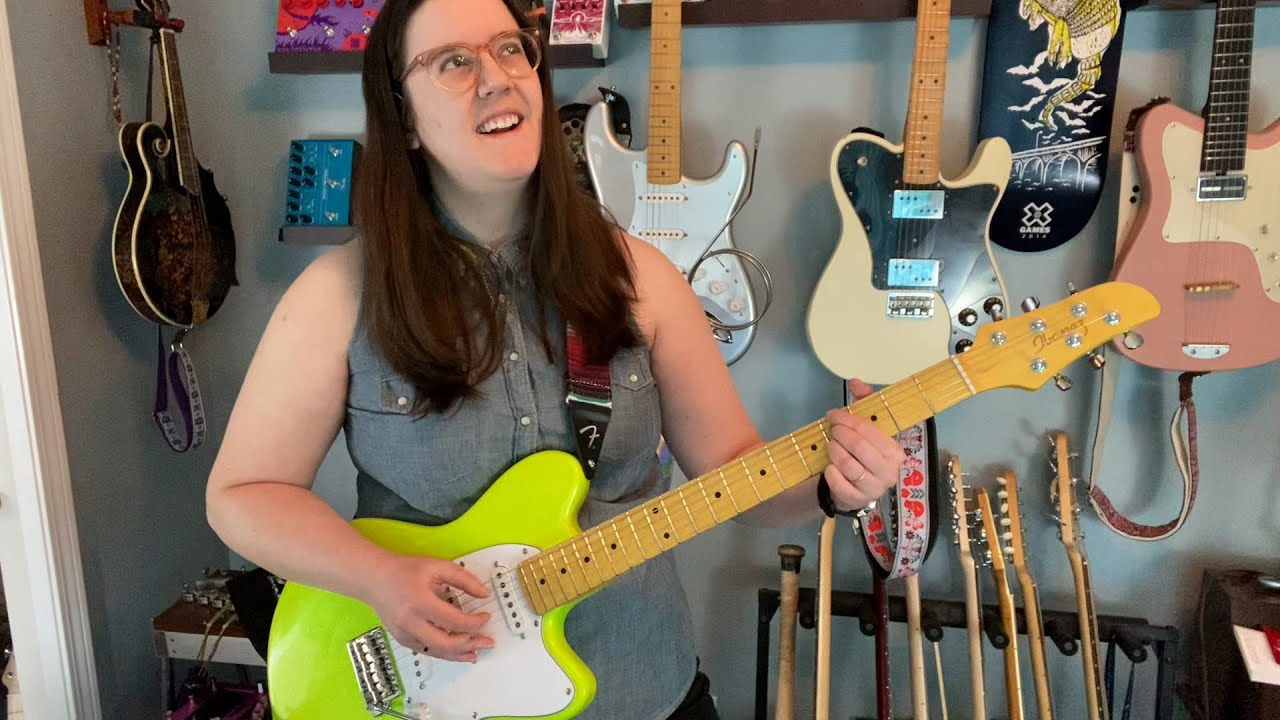 Демонстрация и обзор гитары Ibanez YY10 Yvette Young Signature с эффектами