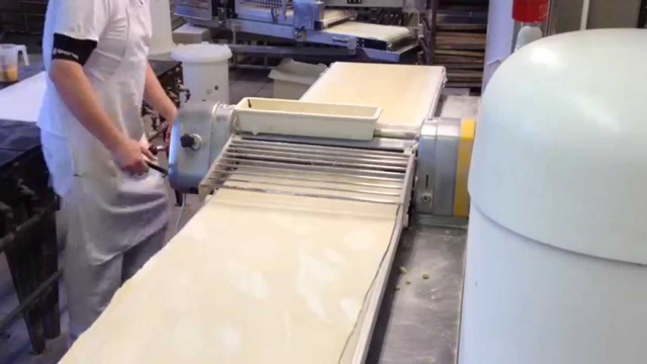 Rolling puff pastry