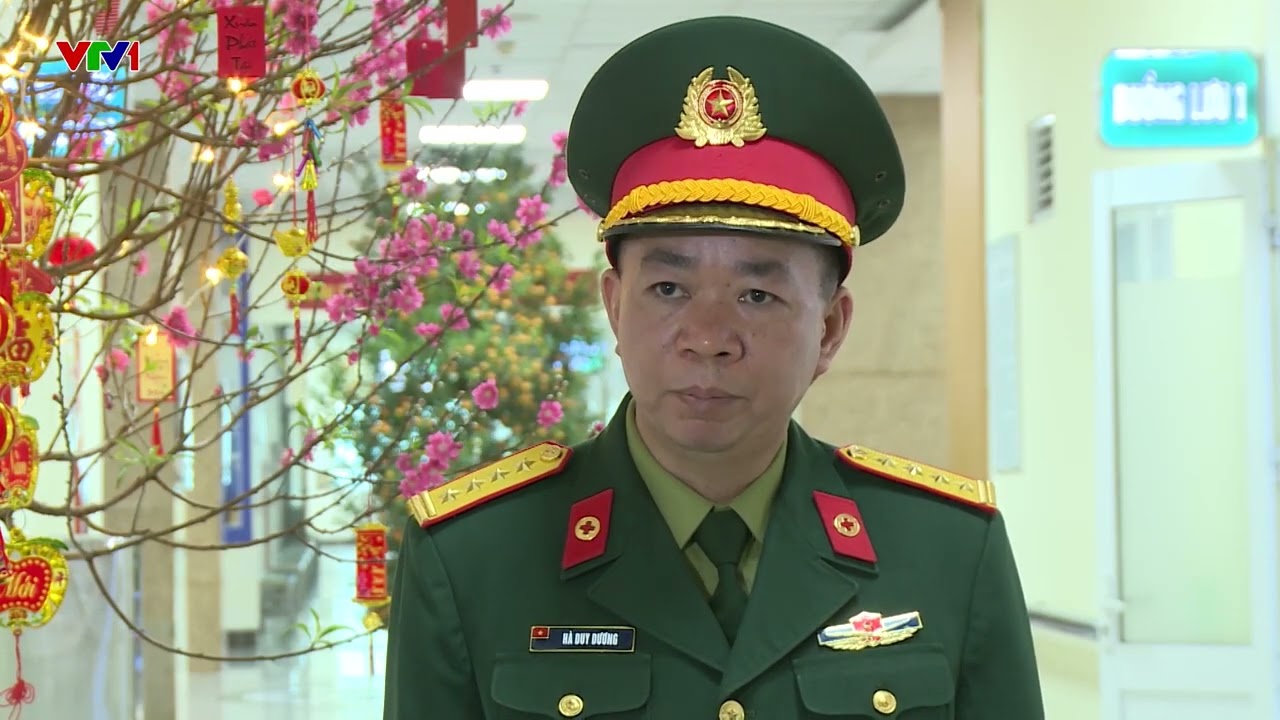 Tận mắt xem lực lượng quân y diễn tập cấp cứu thảm họa, cấp cứu đông người.