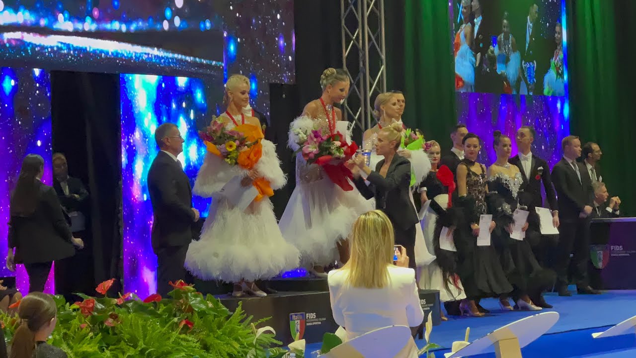 WDSF WORLD CHAMPIONSHIP 2022 RIMINI - FINALE - VALZER LENTO E TANGO