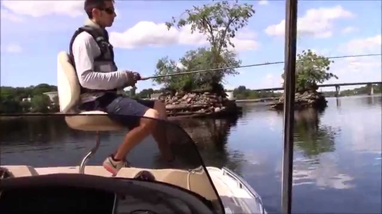 Stingray 192 SC Deckboat Debut