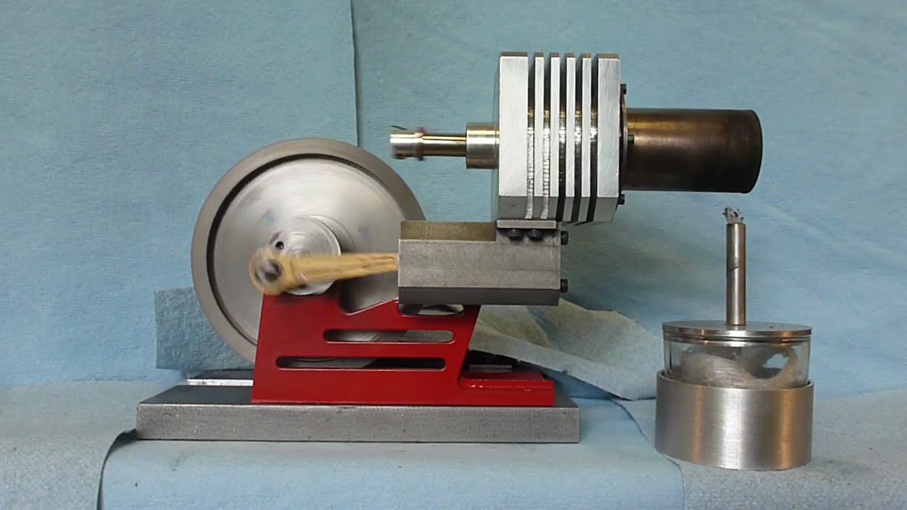 Ringbom 1 - A Ringbom Stirling Engine