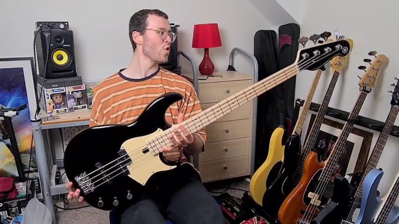 My first Yamaha! | BB434 Bedroom Bass Unboxing