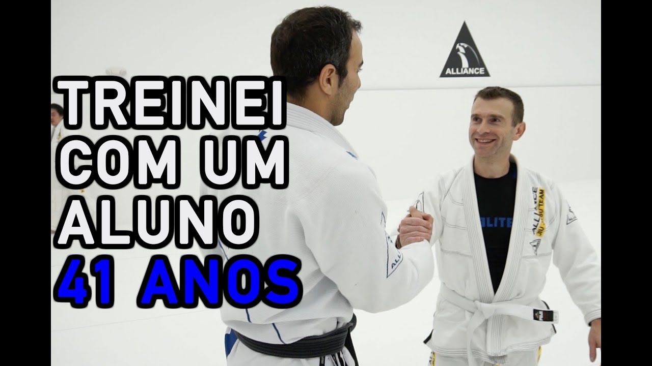 Treinei Jiu jitsu com um faixa branca de 41 anos