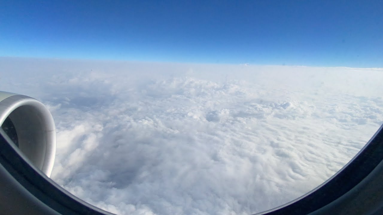 Islamabad international approach landing at Islamabad/last Eight minutes beautiful view of sounding