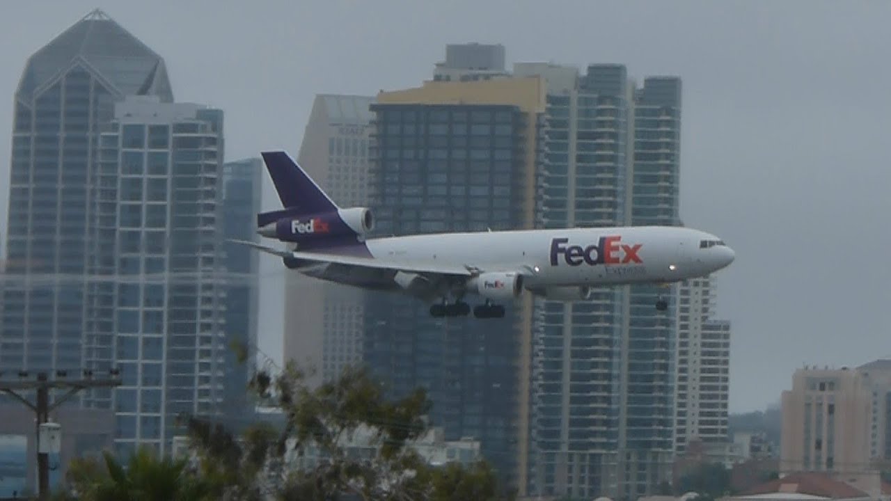 Spotting at San Diego Lindbergh Field Airport 1