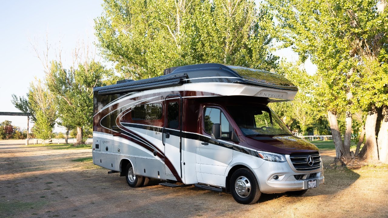 2023 Entegra Qwest 24R Orientation
