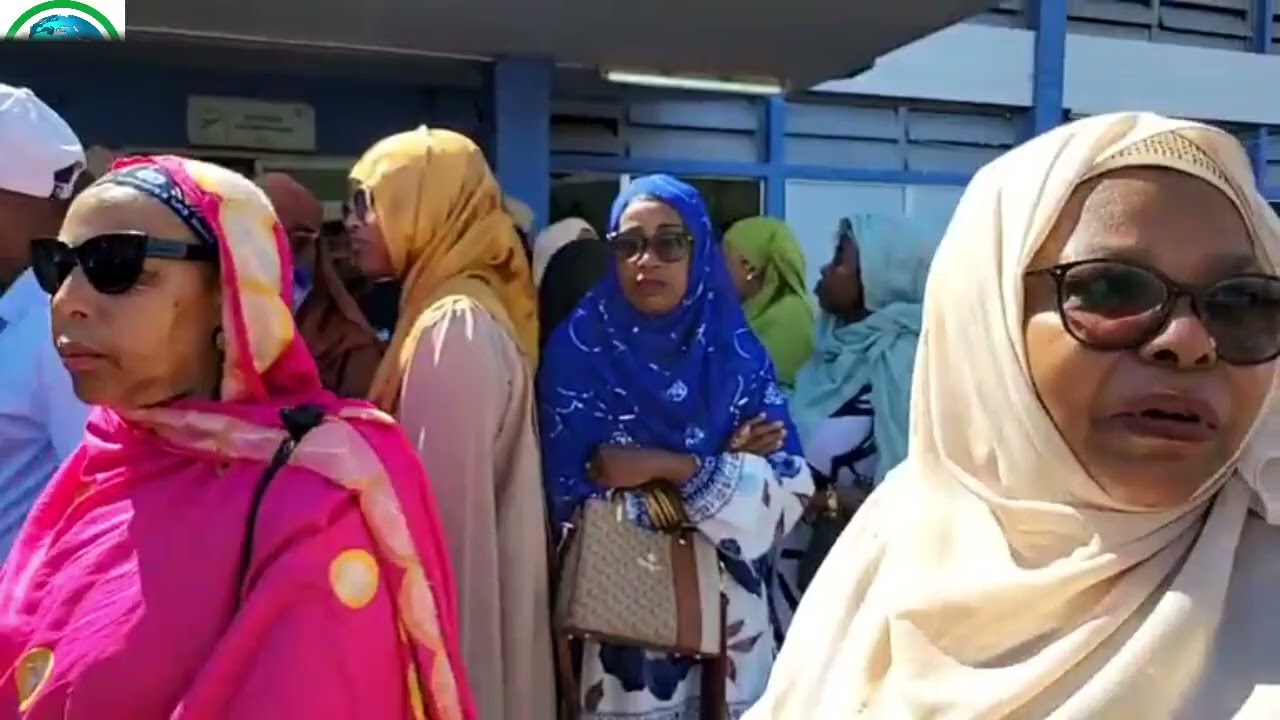  en direct pour l'arrivée de la sœur de Moindjumoi haboudou et Athoumani m madi hamidou Mze mbaba 