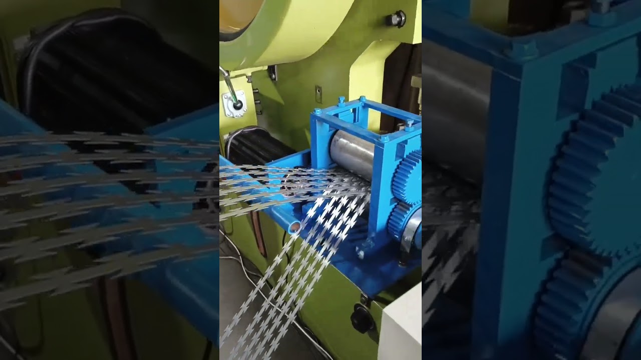 63 T CBT60 65 Razor Blade Barbed Wire Making Machine Concertina Razor Barbed Wire Covering Machine