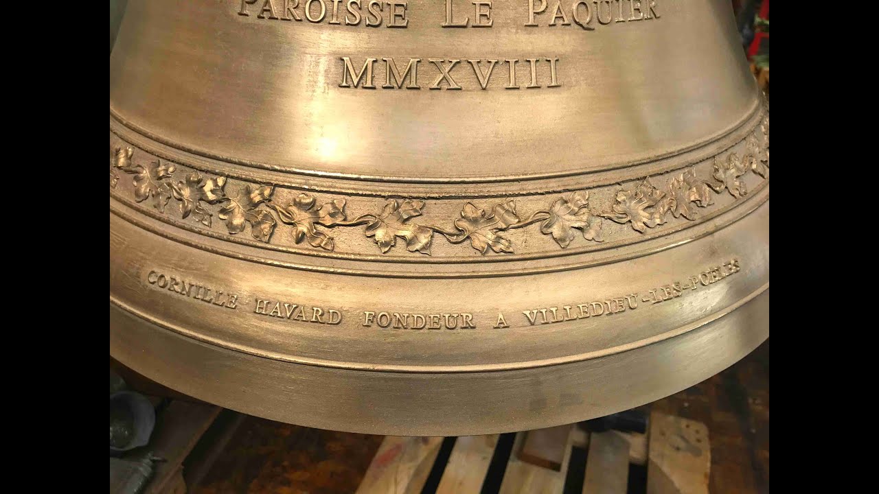 Cloches - Le Pâquier (CH-FR) la nouvelle cloche de l'église Saint-Théodule