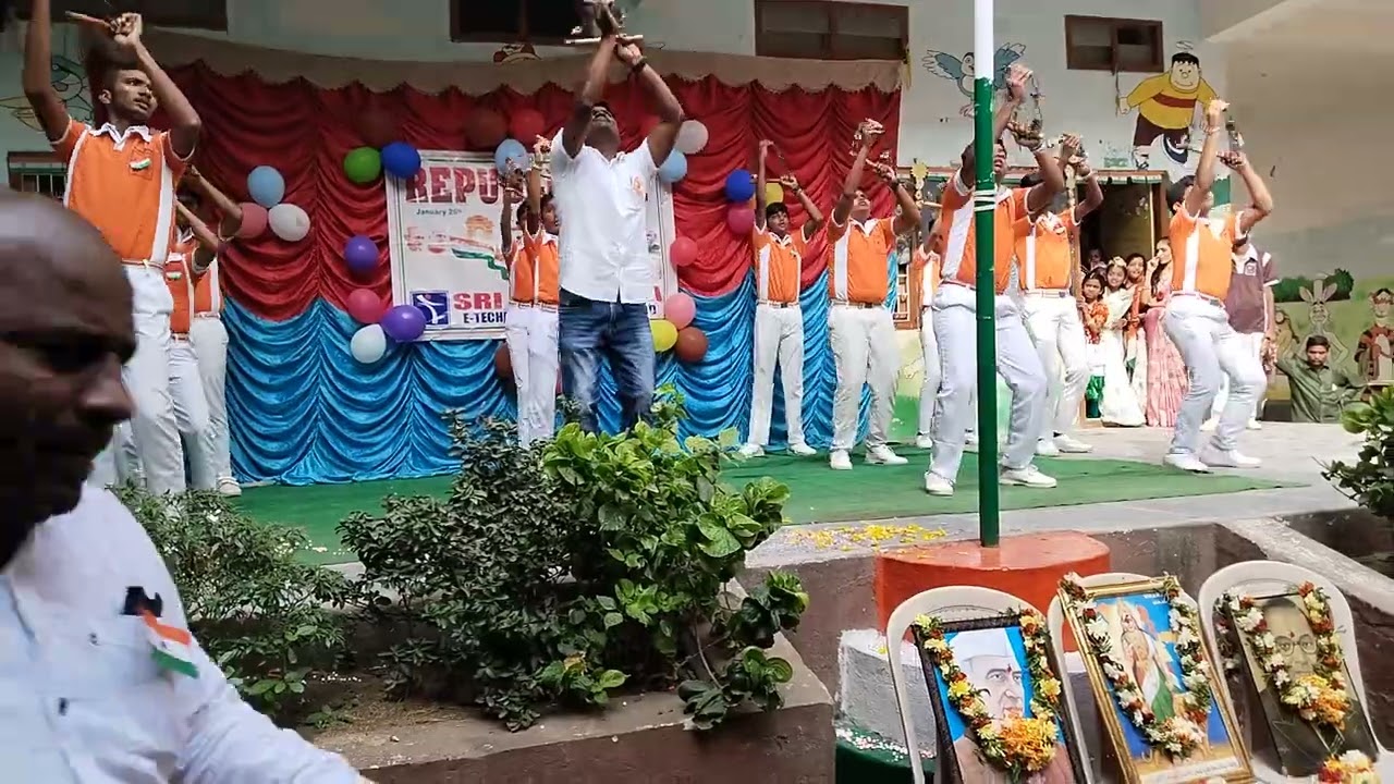 Dhol Baage Song with LEZIUMS Performance by 9 class students from Sri Chaitanya school MAHABUBABAD-1