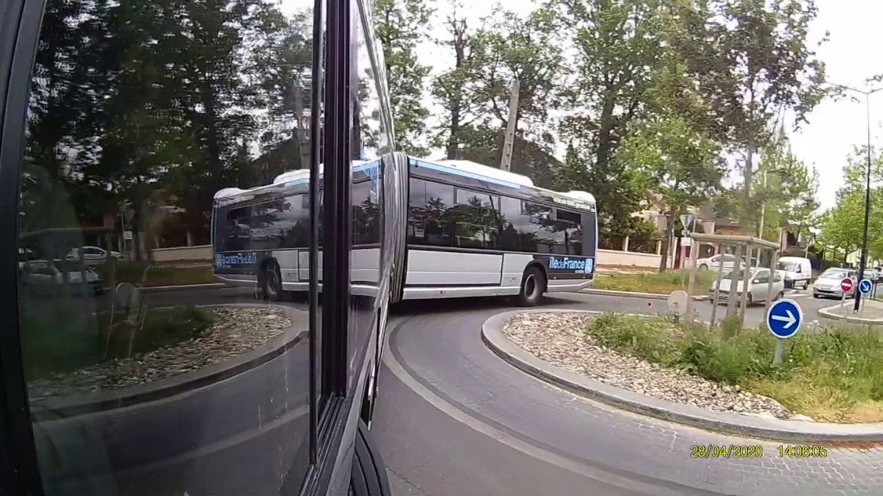 Bus 208B - Plessis Trévise - Champigny - caméra sur rétro gauche