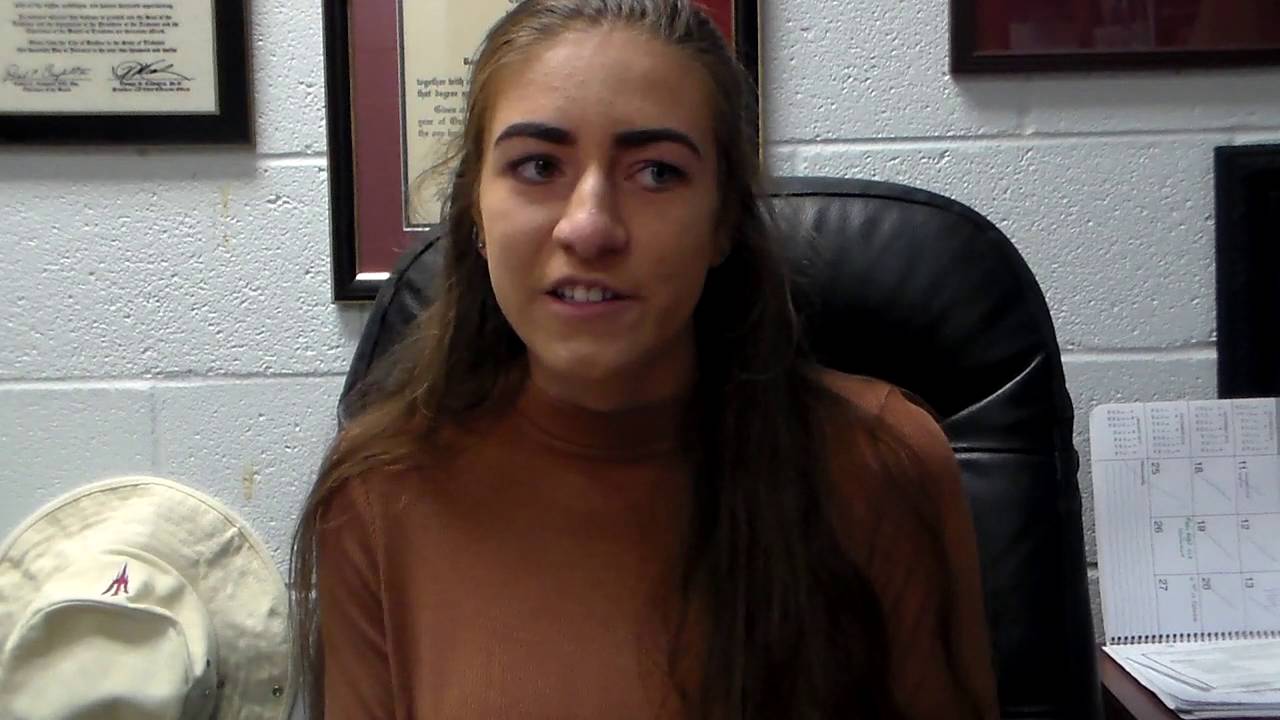 L-E girls tennis player Cameron Jenkins