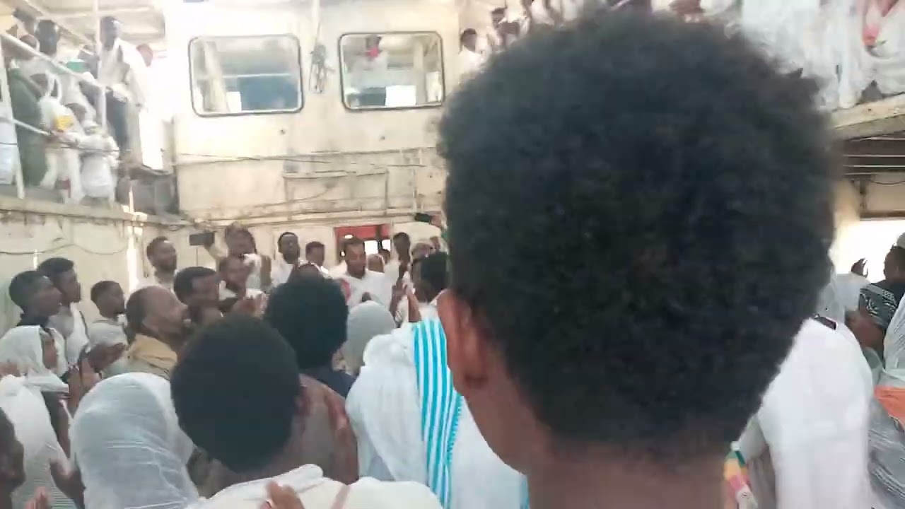 ዘማሪ አብርሀም ድረስ የመድረክ ዝማሬ