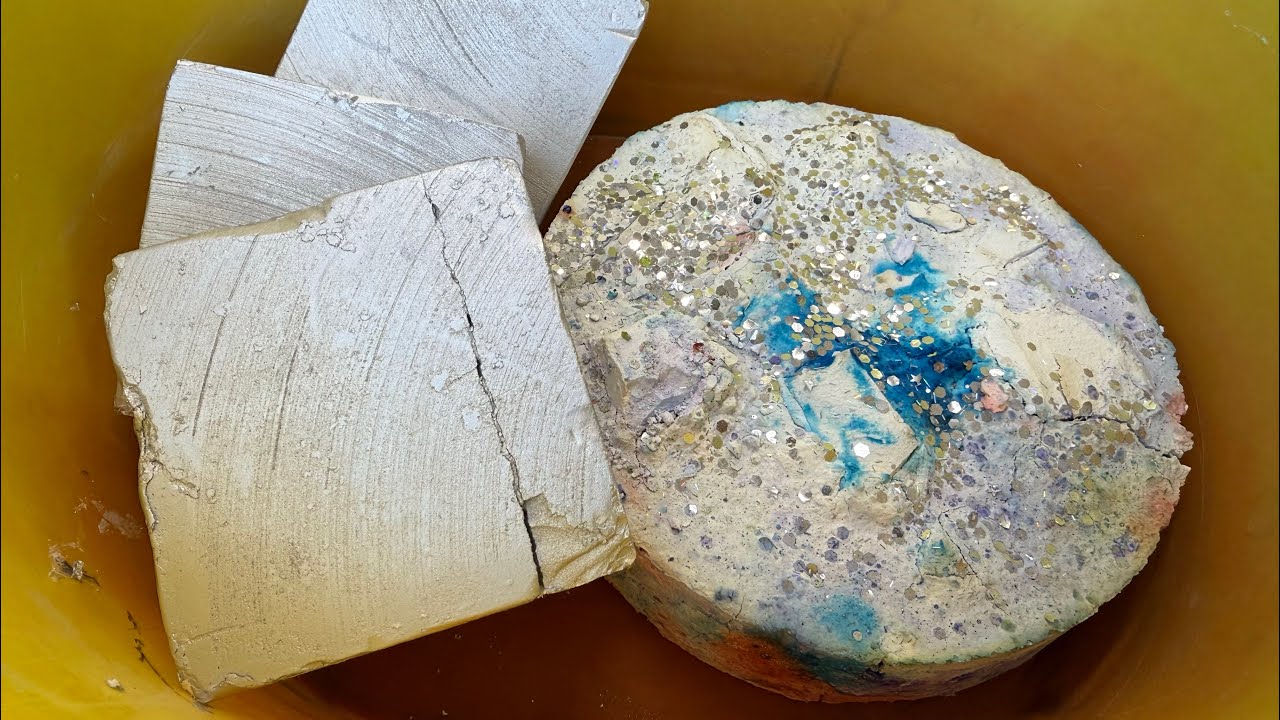 Metallic Gymchalk + A Crispy Mudpie 💟 • Satisfying Crunchy Crush • Dusty Cornstarch • ASMR