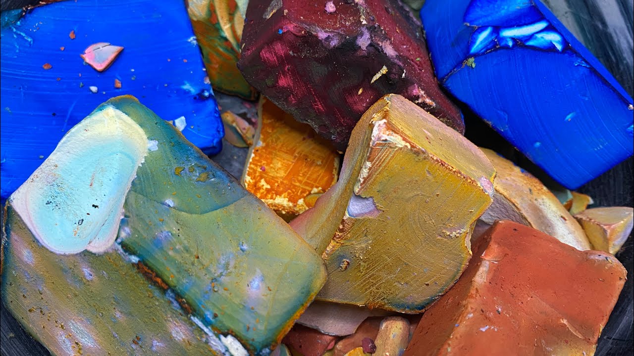 Bowl of Dyed Blocks - DEKOMPRESS - Gym Chalk ASMR