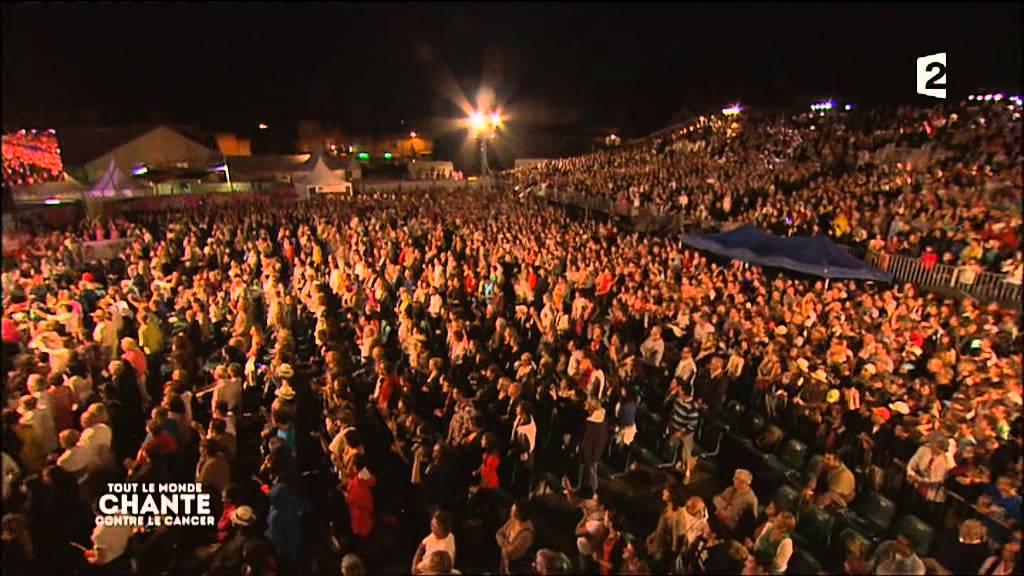 Tout le monde chante contre le cancer - Plus Belle La Vie - Juillet 2012