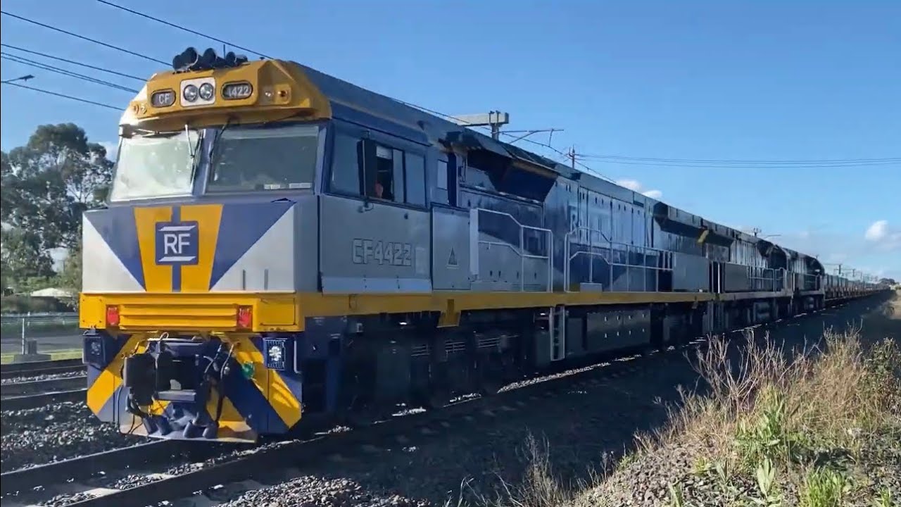 Triple CF classes on the Qube steel train through Coolaroo
