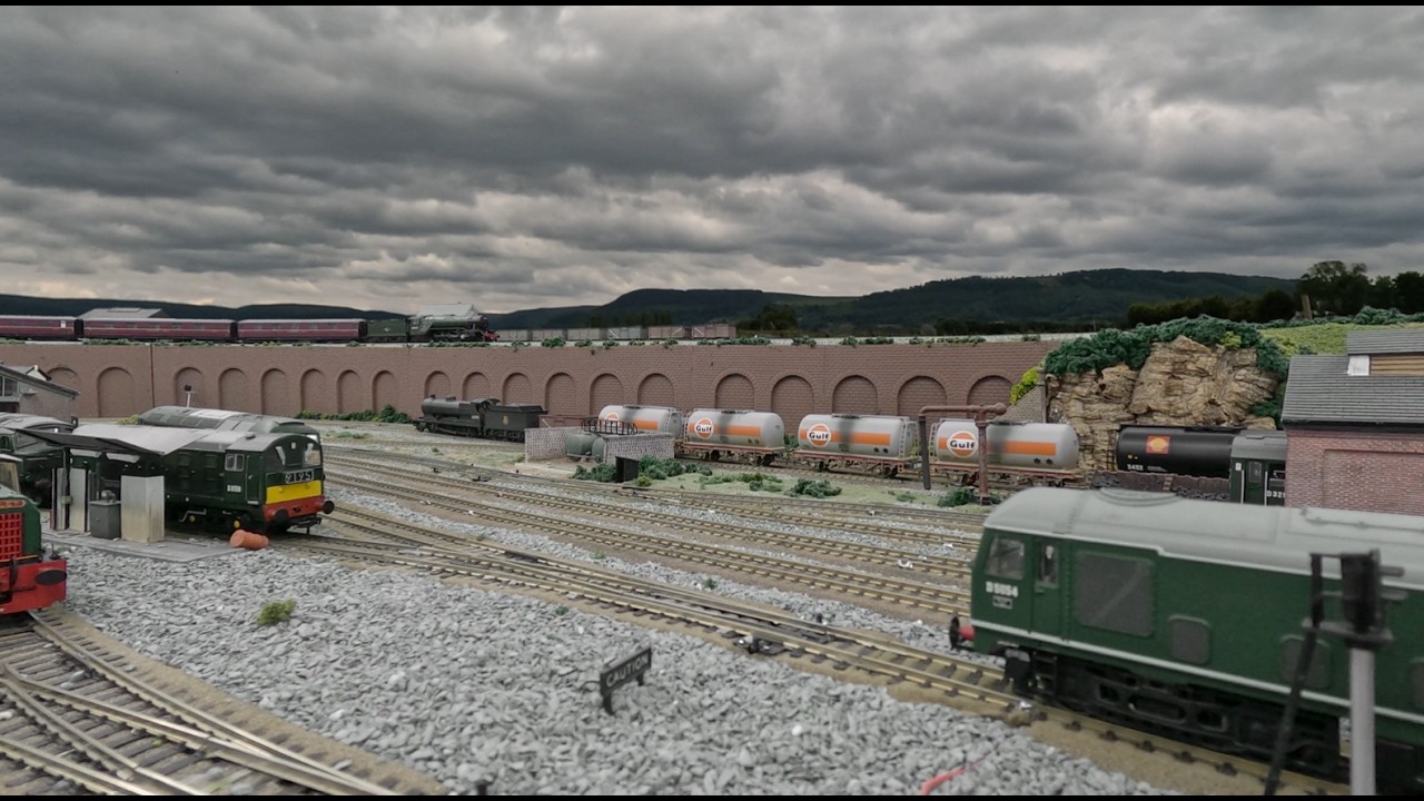 British Railways OO gauge Huge Layout Steam Diesel DMU's Oil Tankers Iron Ore and Sleeper Trains