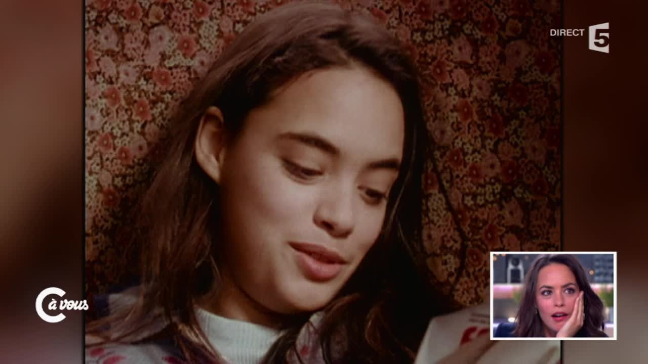 Bérénice Bejo revoit son tout premier rôle - C à vous - 25/11/2014